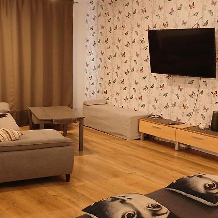 Elite Flats Two Bedroom Utena Eksteriør bilde